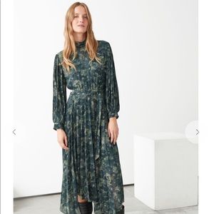 Gorgeous midi dress from & Other Stories-NWT